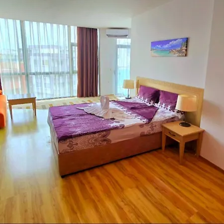 Del View гр * Приморско