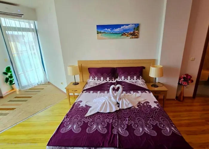 Del View гр Приморско